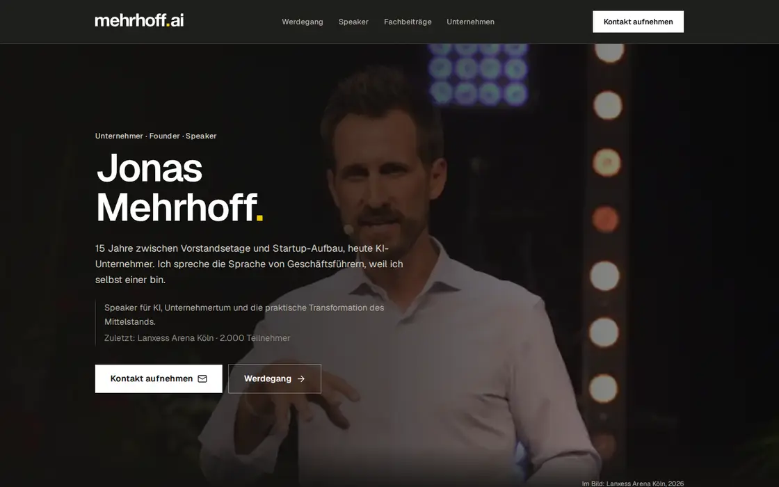 Startseite von mehrhoff.ai auf einem großen Bildschirm